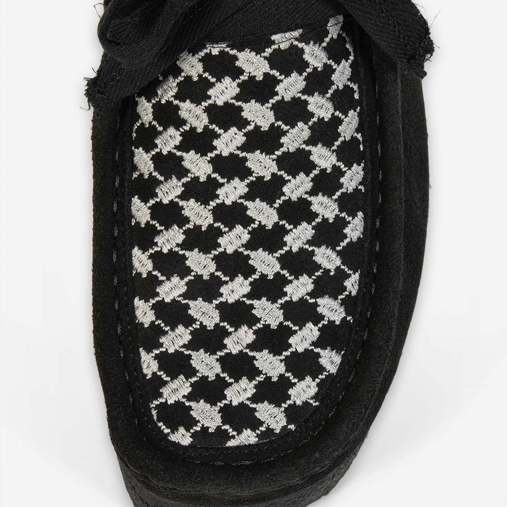 Clarks Originals x Slam Jam Wallabee Shoe - Black Embroidery