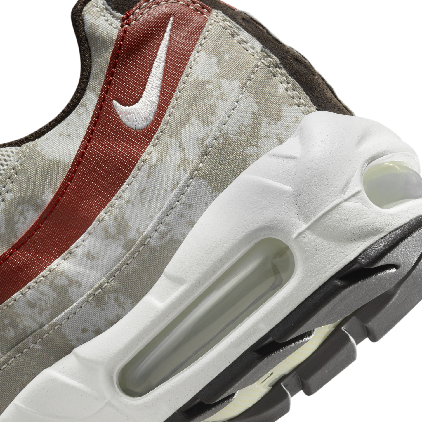 Nike Air Max 95 SE "Social FC" - Light Bone Khaki