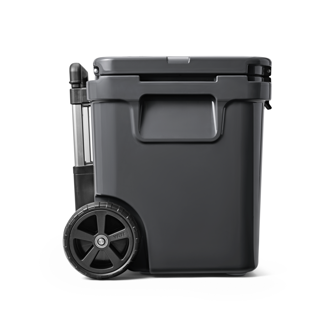 YETI Wheeled Roadie 48 Box