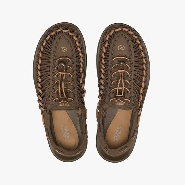 KEEN Uneek Shoe - Dark Earth Chipmunk