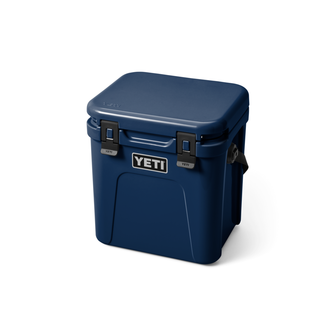 YETI Roadie 24 Box - Navy
