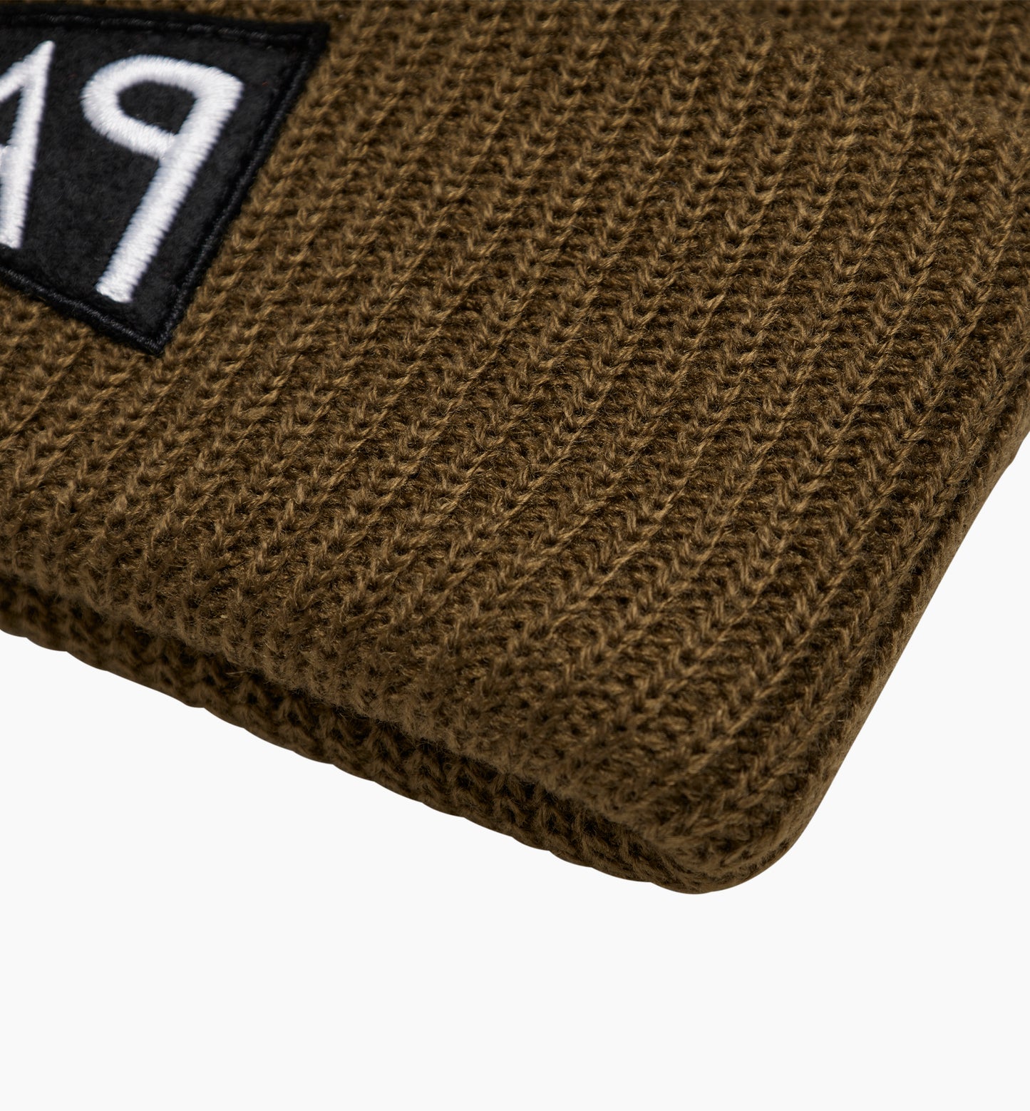 By Parra Mirrored Flag Logo Beanie - Camel