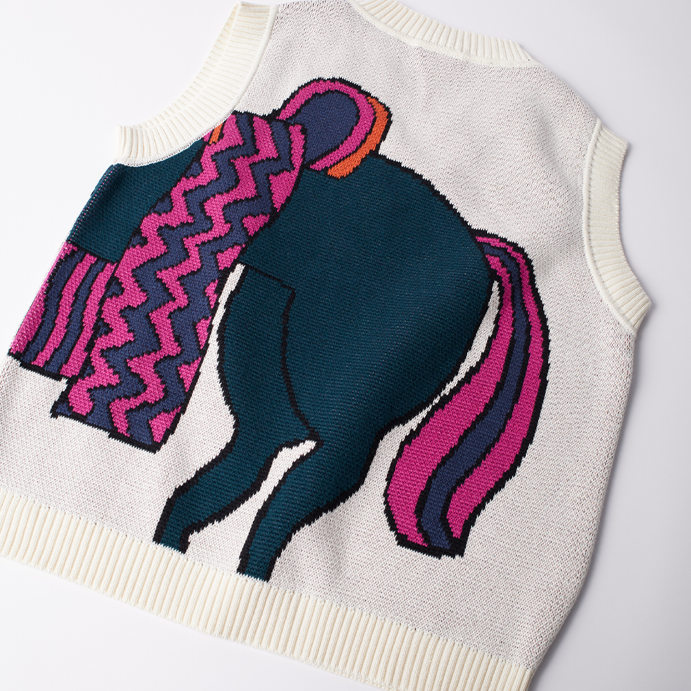 By Parra Knitted Horse Spencer