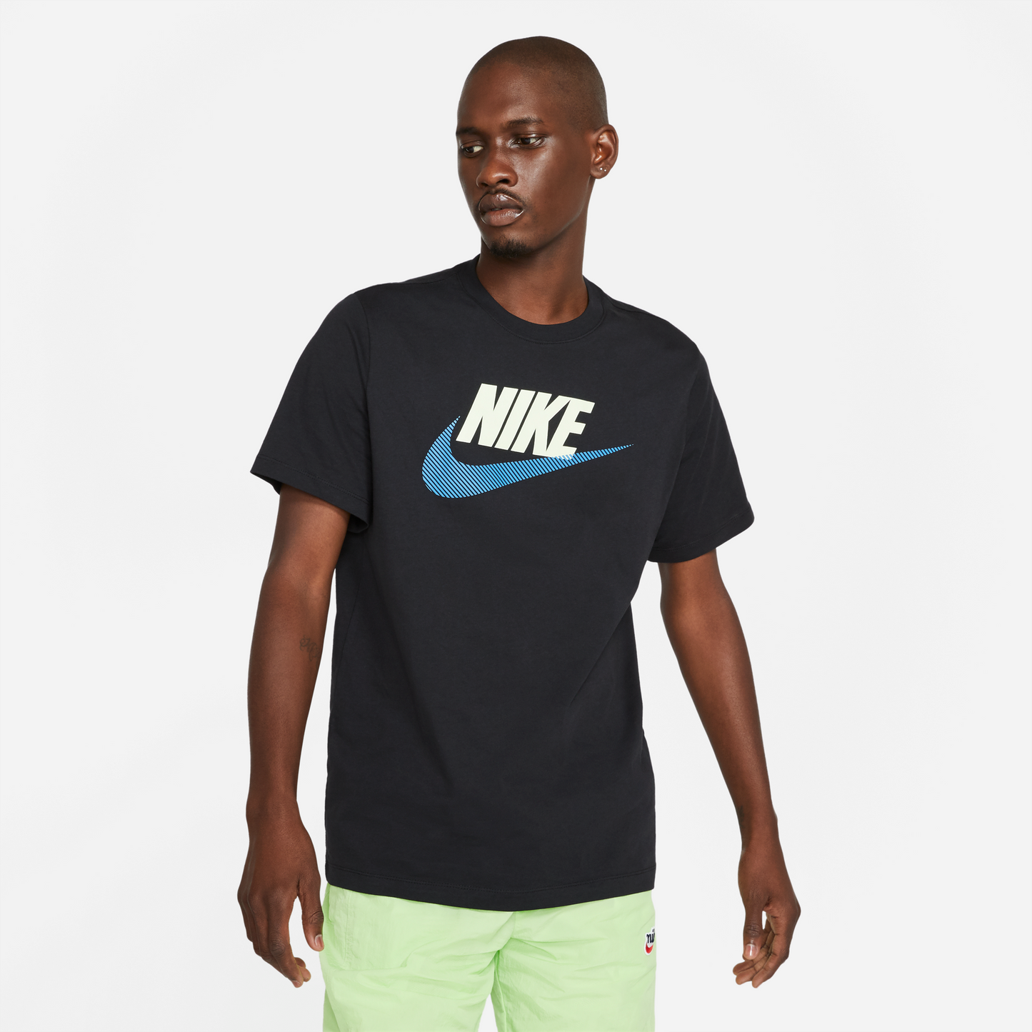Nike Sportswear Alt Brand Mark 12m T-Shirt - Black