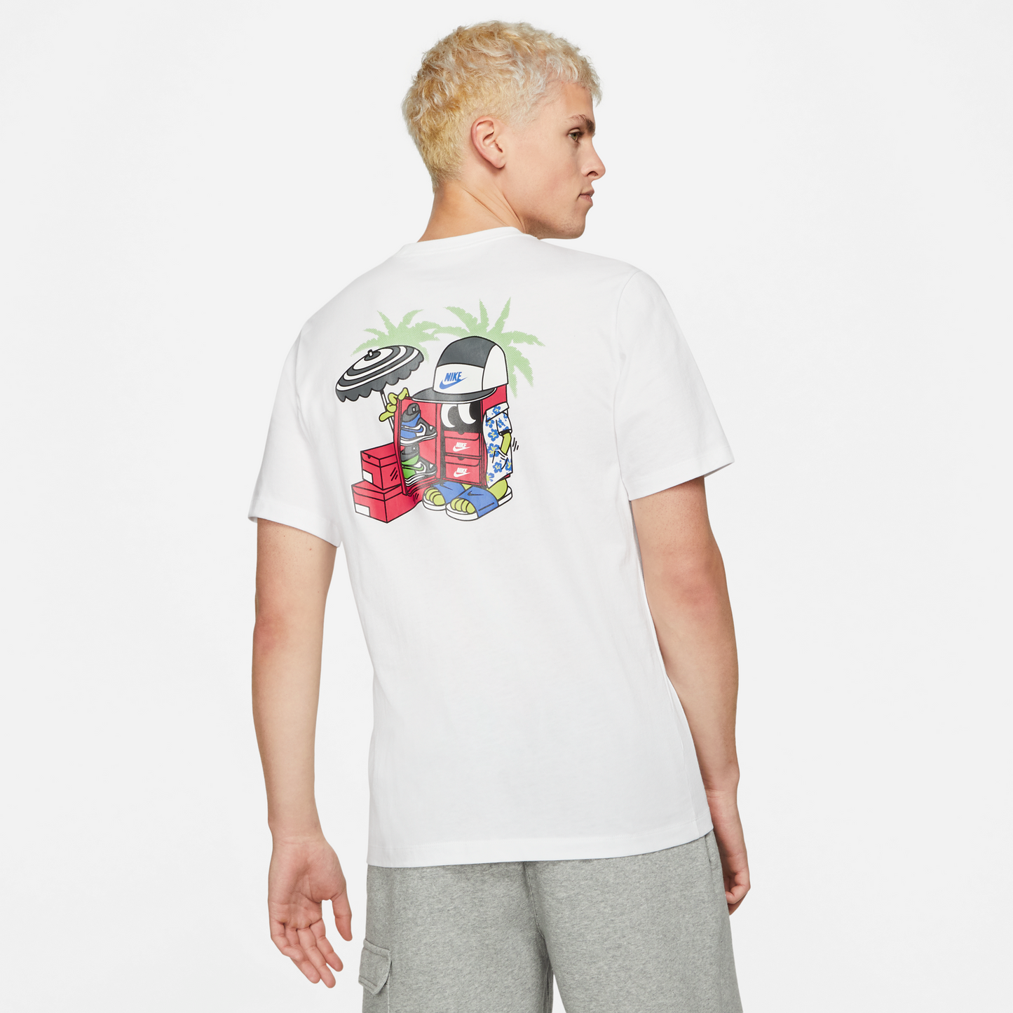 Nike Sportswear Shoebox T-Shirt - White