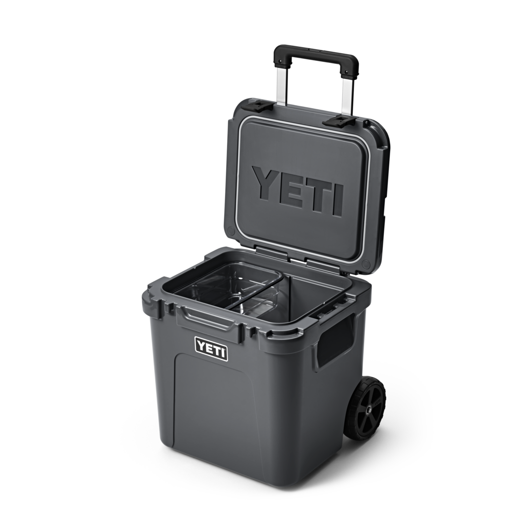 YETI Wheeled Roadie 48 Box - Charcoal