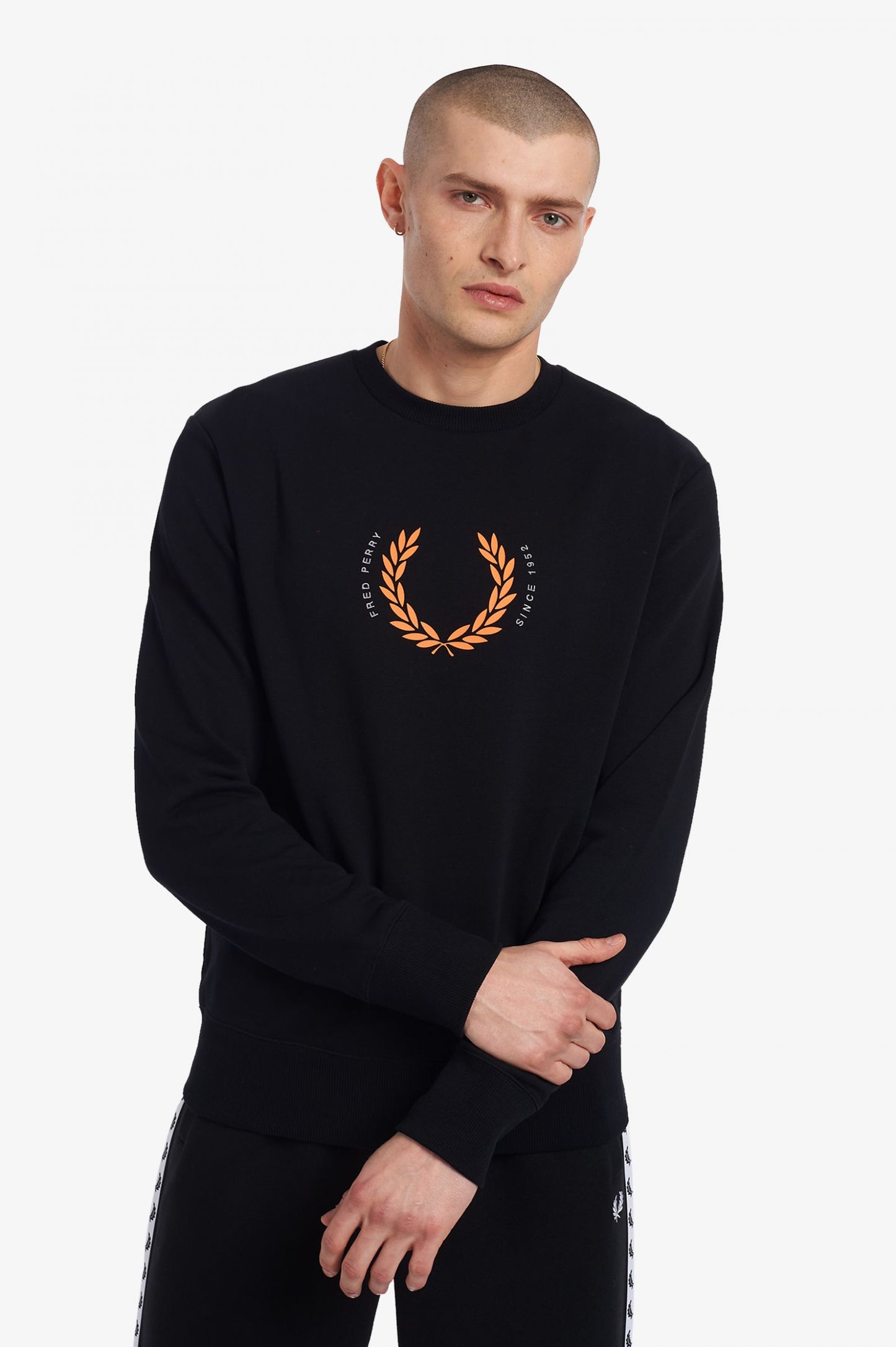 Fred Perry Laurel Wreath Sweatshirt - Black
