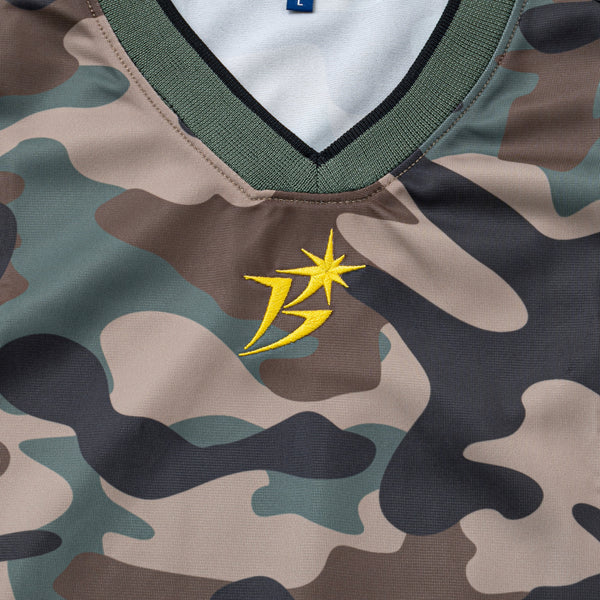 BOTT Paneled Training Shirt - Camo